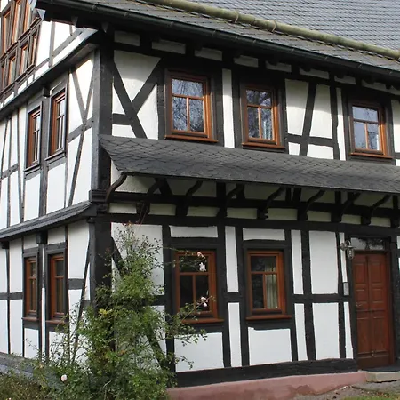 Romantisches Fachwerkhaus Zwischen Rhein Und Mosel *